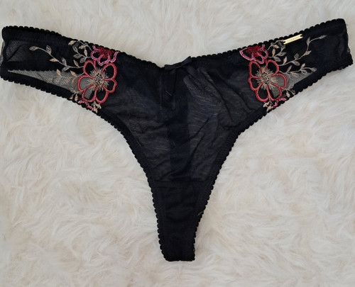 شورت فانتزی توری گلدوزی شده انگلیسی