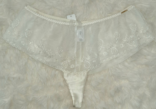 شورت فانتزی تانگ توری انگلیسی