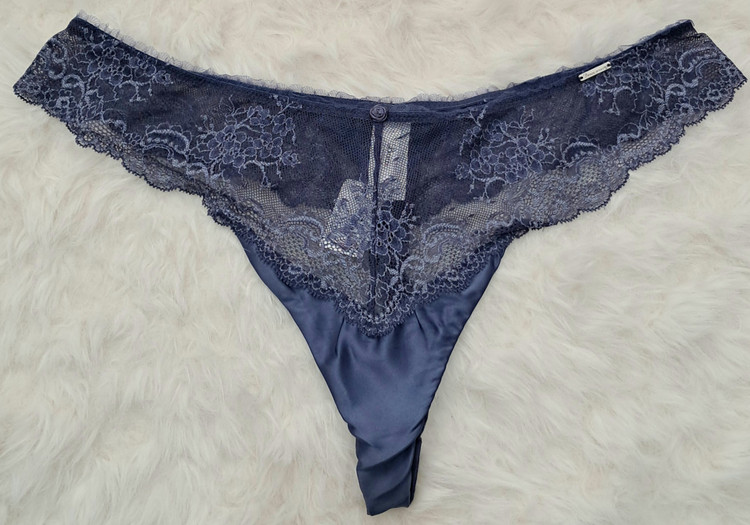 شورت فانتزی تانگ ساتن تور دار انگلیسی