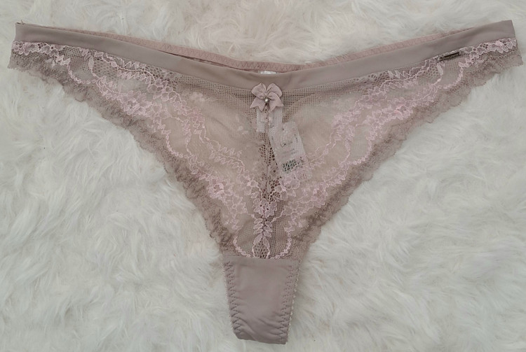 شورت فانتزی تانگ توری انگلیسی