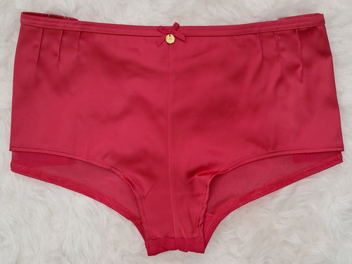 شورت فانتزی ساتن انگلیسی