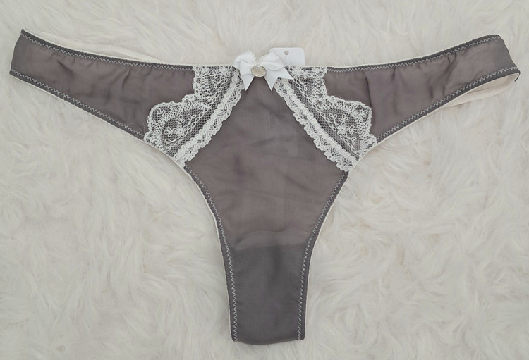 شورت فانتزی تانگ توری گیپوردار انگلیسی