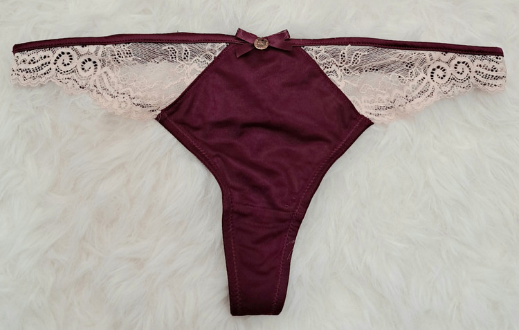 شورت فانتزی توری تانگ انگلیسی